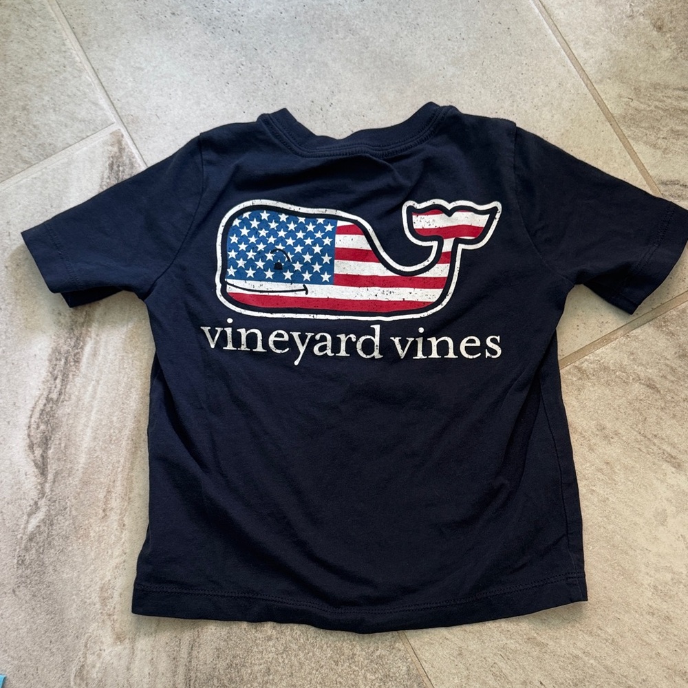 Vineyard Vines Kids T-Shirt with American Flag Whale